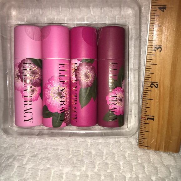 Ellen Tracy lip balm - Picture 3 of 7